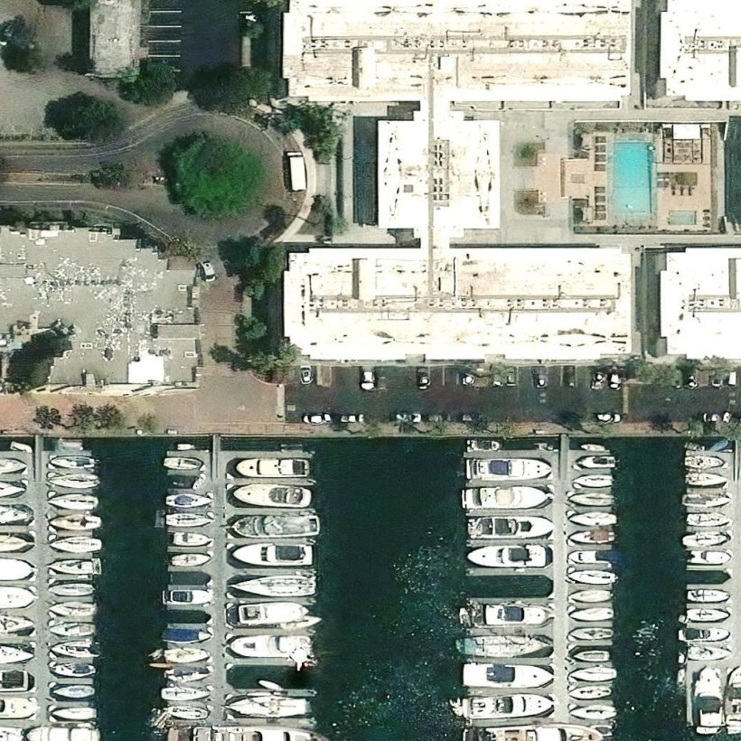 Marina, satellite